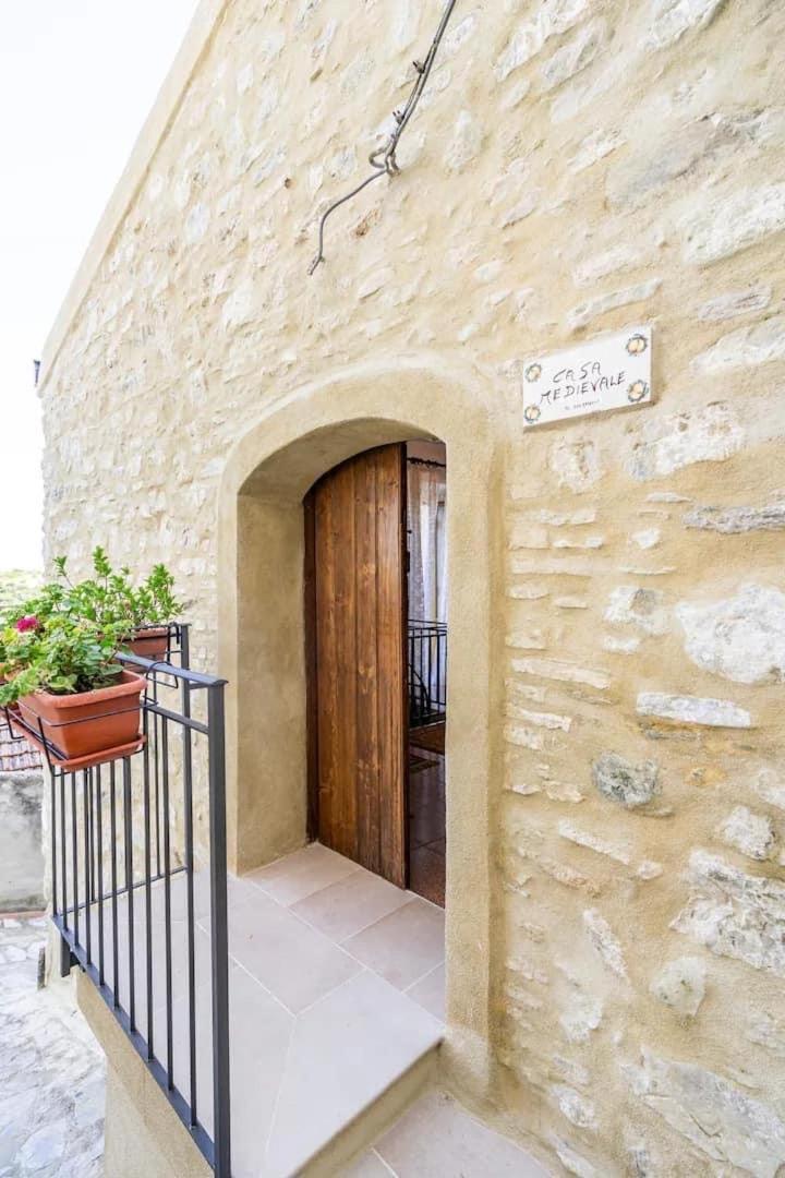 Casa Castello Hotel Rocca Imperiale Exterior foto